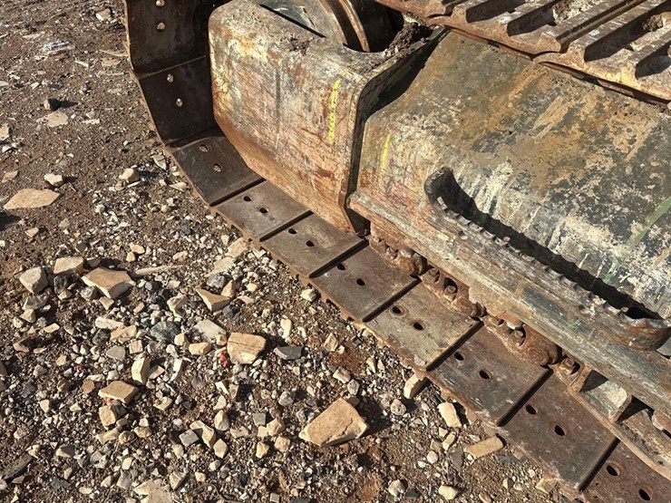 2020-caterpillar-325flcr-image-28