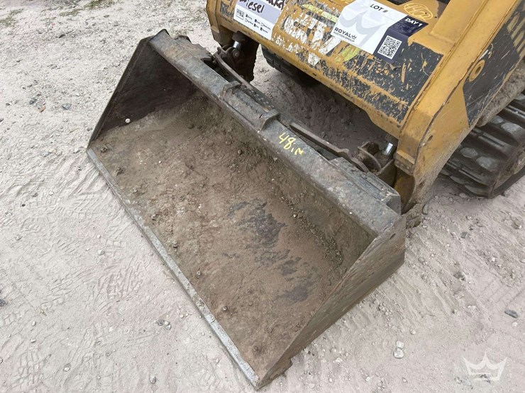 2019-asv-rt-25-posi-track-compact-track-loader-skid-steer-image-11