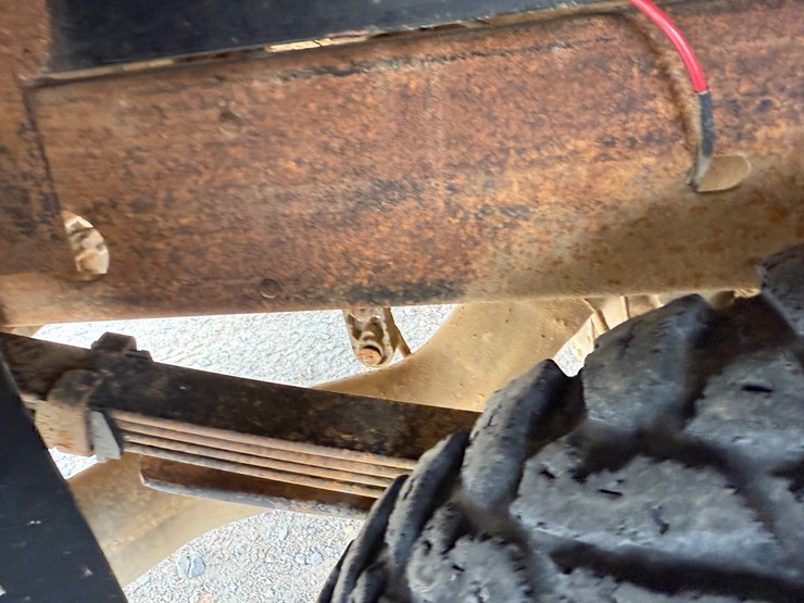 2005-gmc-2500-image-19