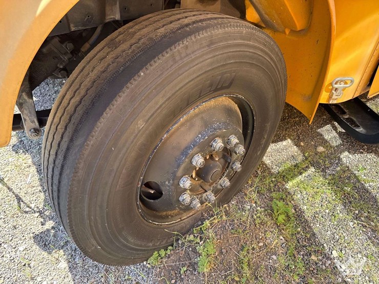 2001-international-2001-image-20