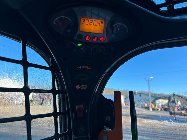 bobcat-t550-image-26