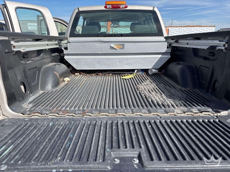 2009-chevrolet-silverado-1500-image-23