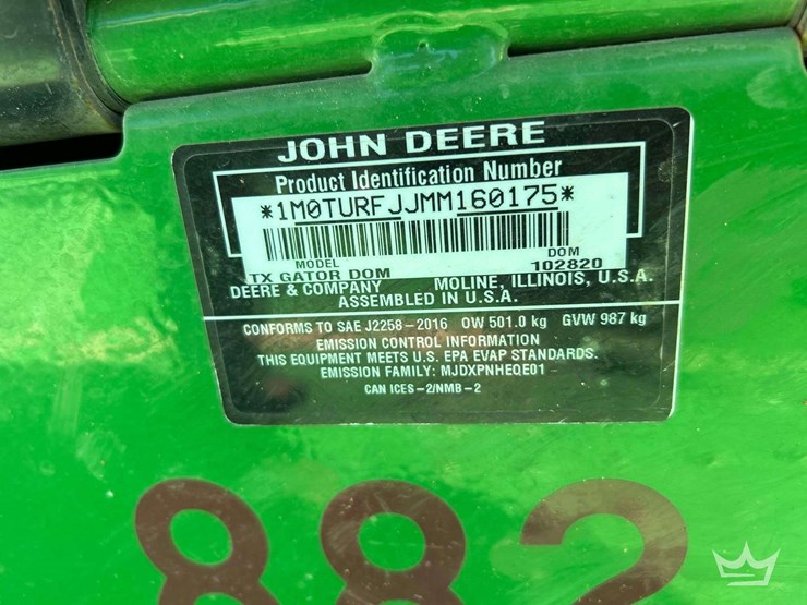 2022-john-deere-gator-image-5