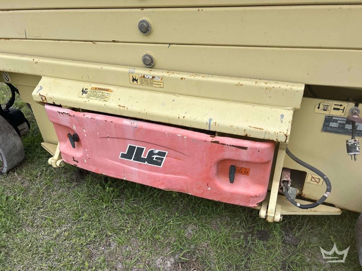 2008-jlg-3246es-image-9