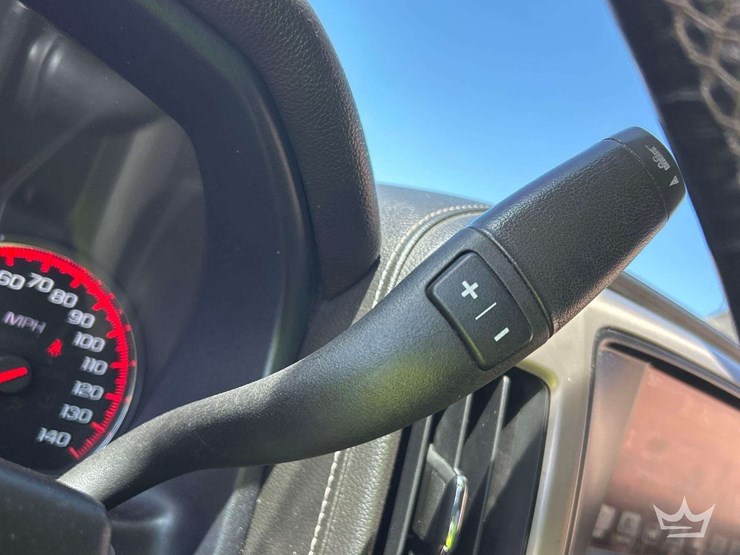 2016-gmc-sierra-1500-image-16