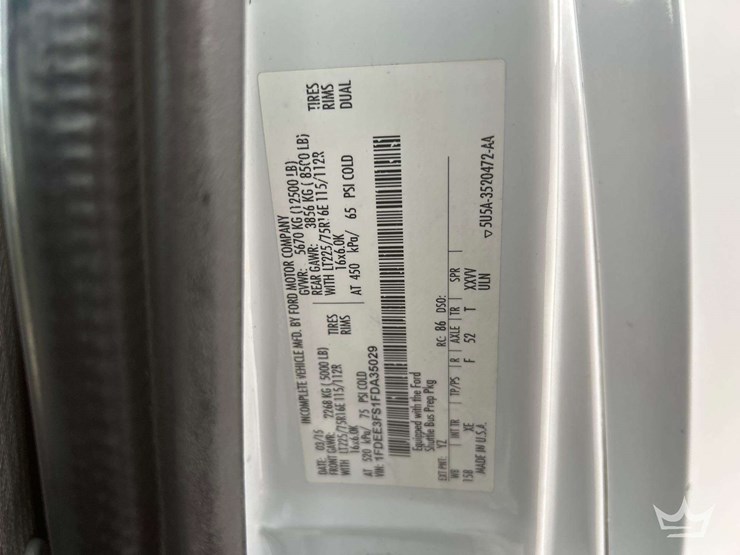 2015-ford-e350-image-5