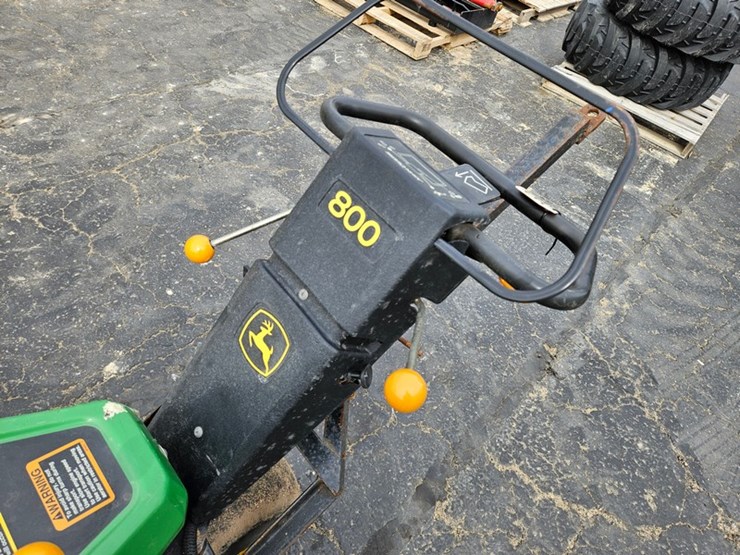 john-deere-800-image-18