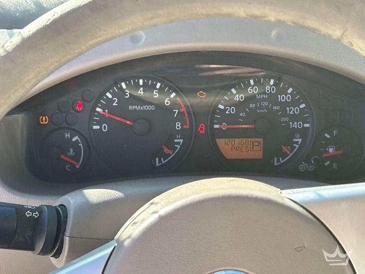 2015-nissan-frontier-image-14