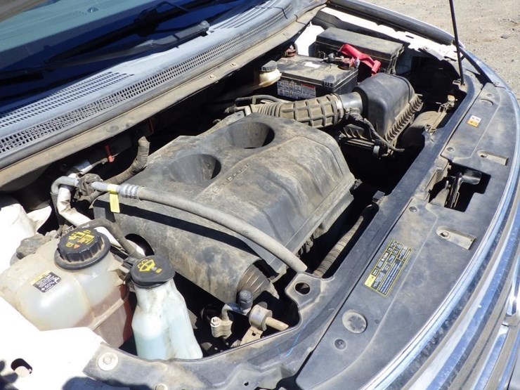 2013-ford-edge-image-11