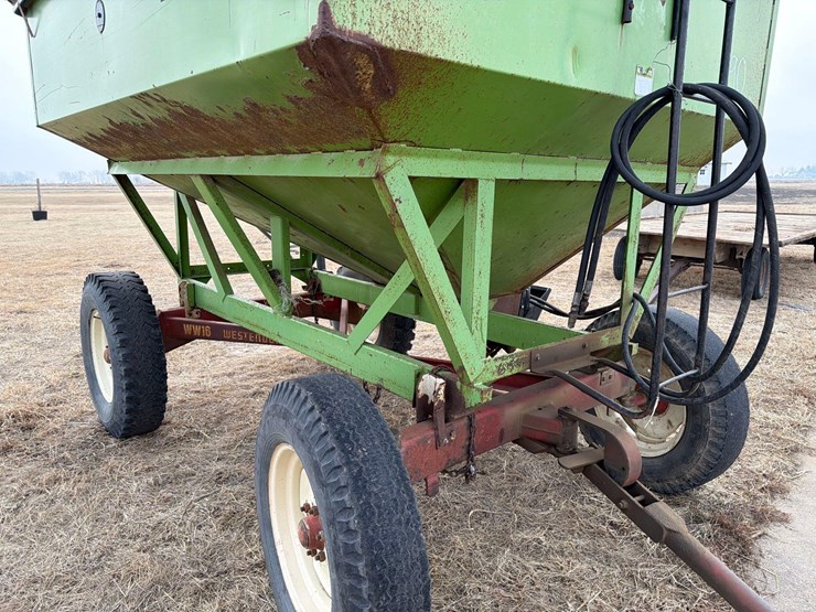 2000-parker-2000-image-17