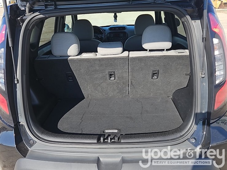 2014-kia-soul-image-22