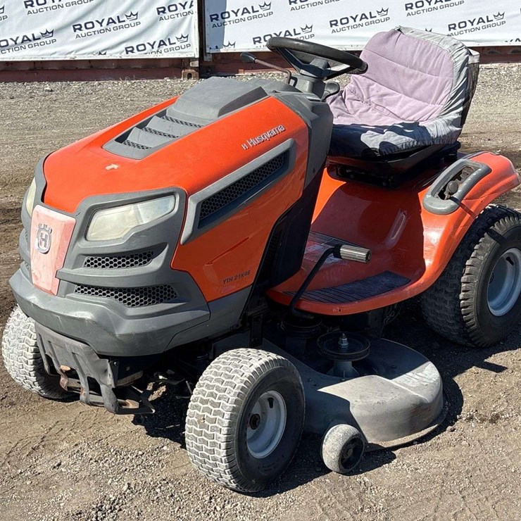 2012 Husqvarna YTH21K46 46in. Riding Lawn Mowers