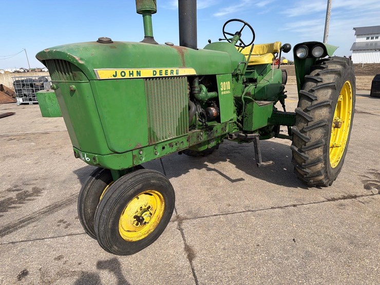 john-deere-3010-image-17