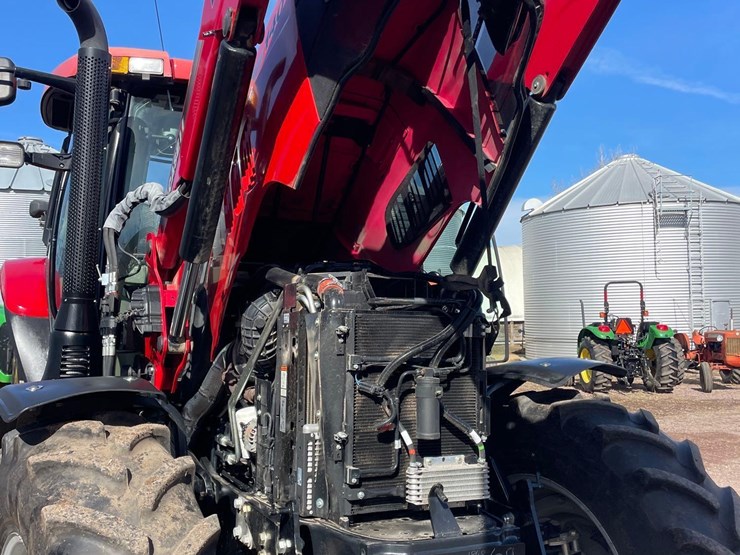 2013-case-ih-l765-image-56