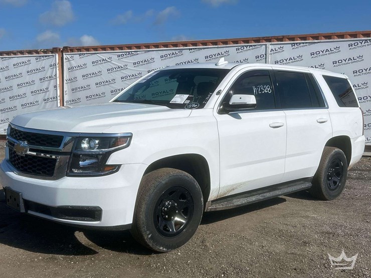 2018-chevrolet-tahoe-image-1