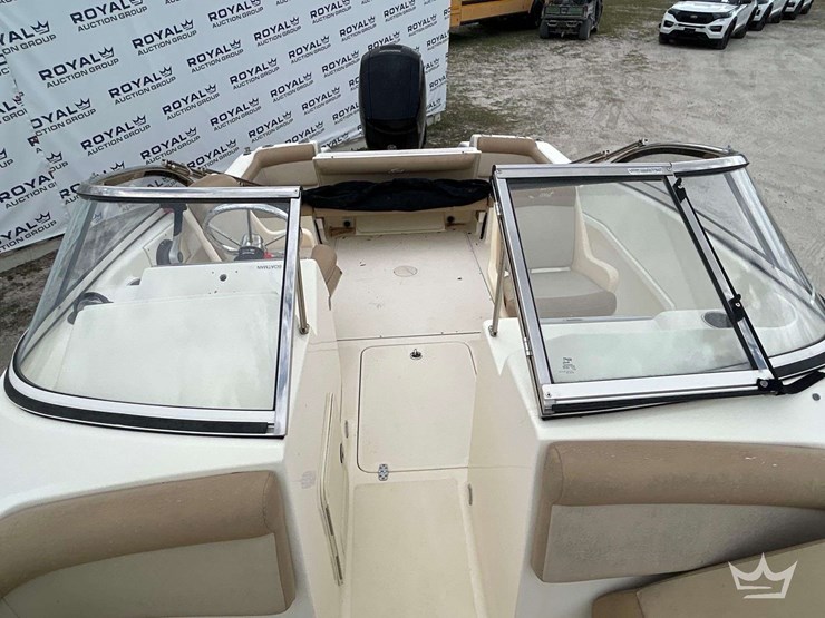 2022-21ft-scout-210-dorado-boat-with-2011-18ft-magic-s/a-boat-trailer-image-19