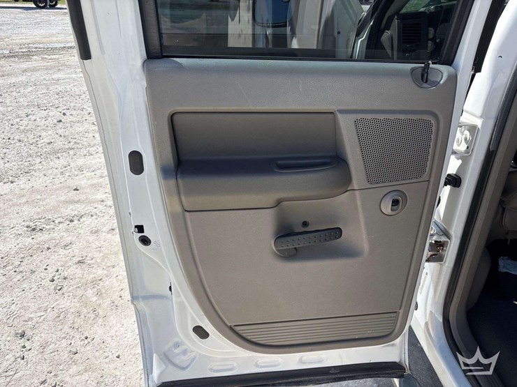 2008-dodge-ram-1500-image-25