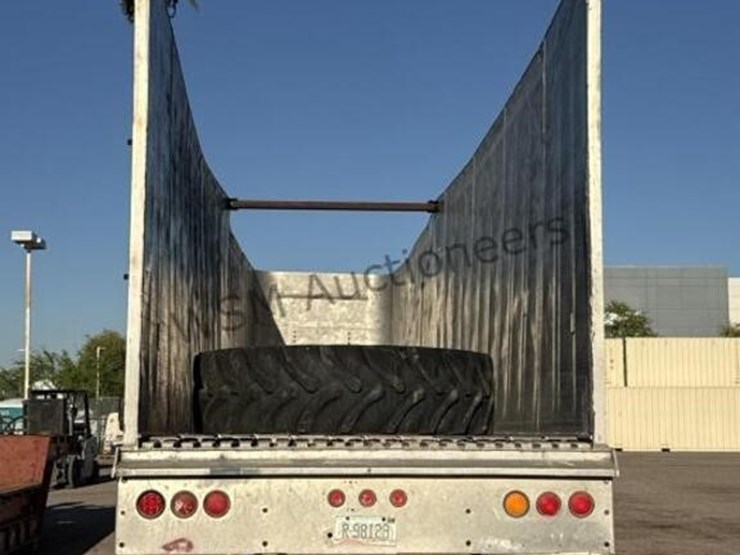 1992-steco-live-floor-trailer-image-7