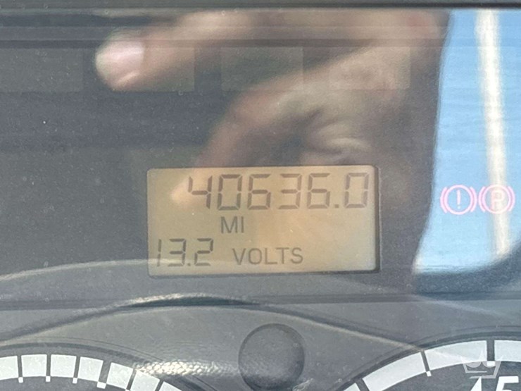 2003-sterling-l7500-image-7