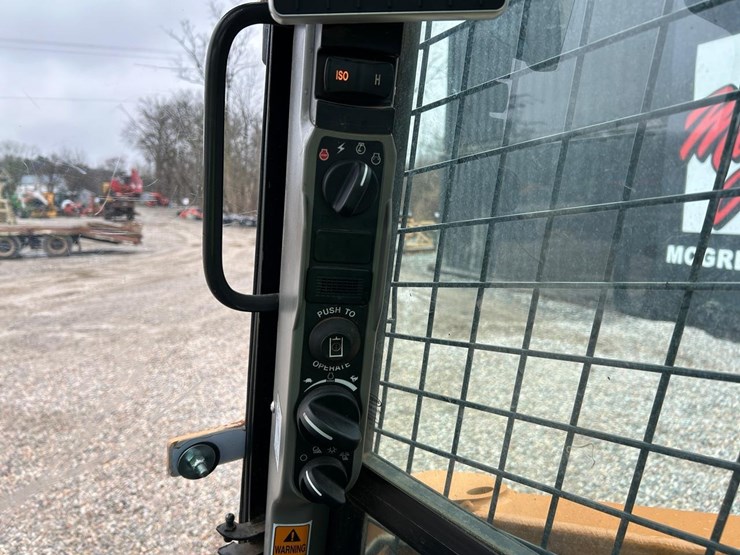 2024-case-tv450b-image-22