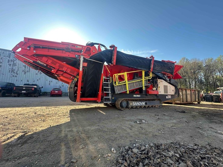 2021-sandvik-qe241-image-2