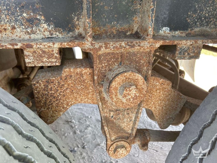 2009-axle-dump-trailer-image-11