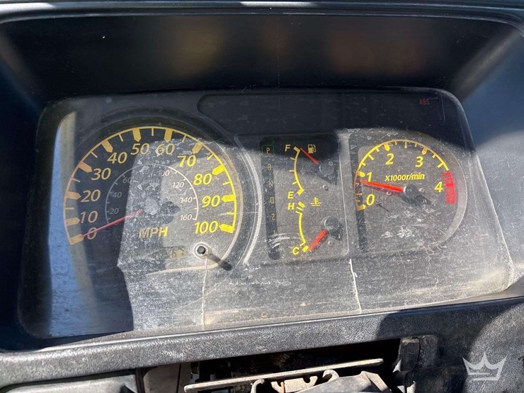 2007-isuzu-npr-image-15