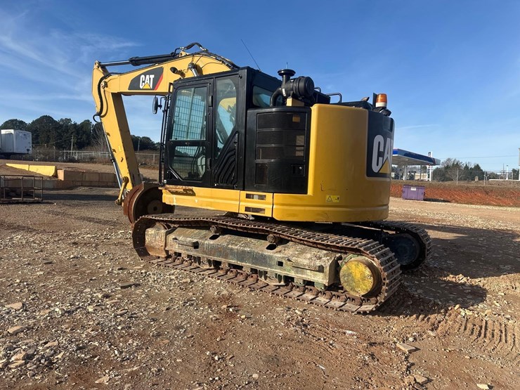 2020-caterpillar-325flcr-image-7