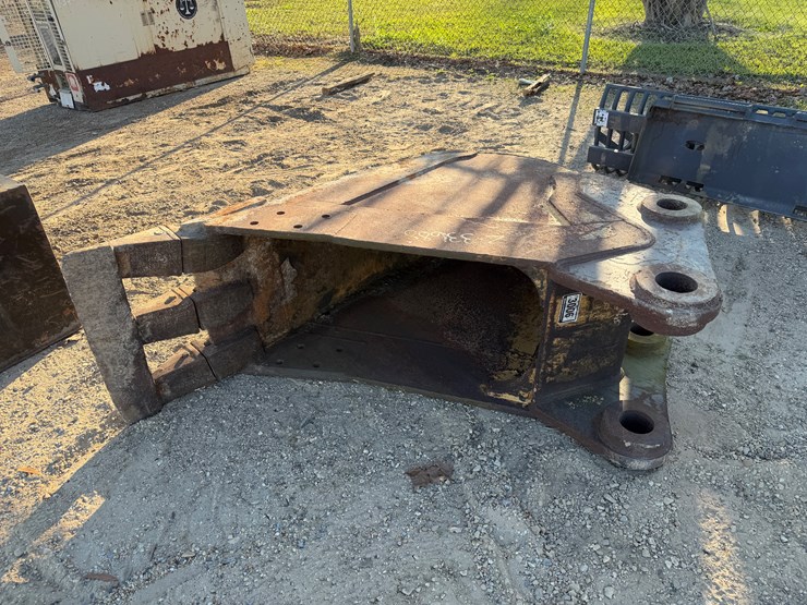 #8053-•-24in-digging-bucket-for-pc360-image-2