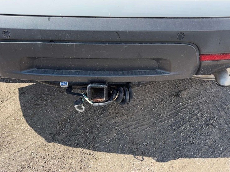 2015-ford-explorer-image-5