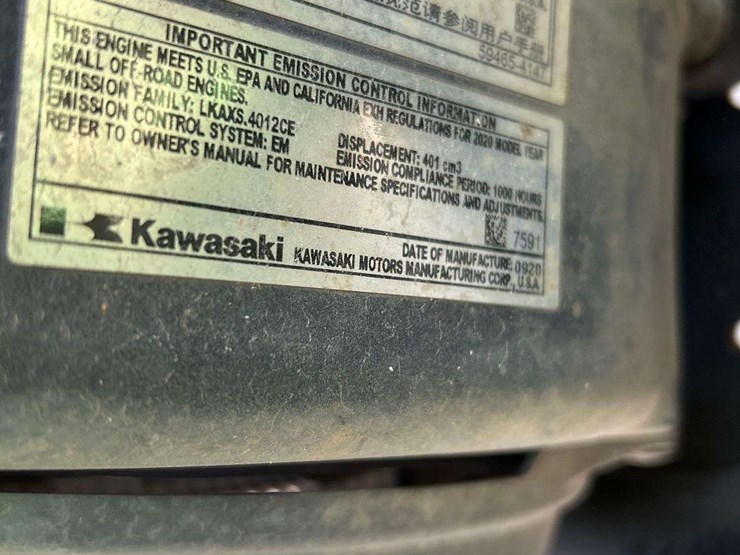 2022-john-deere-gator-image-8