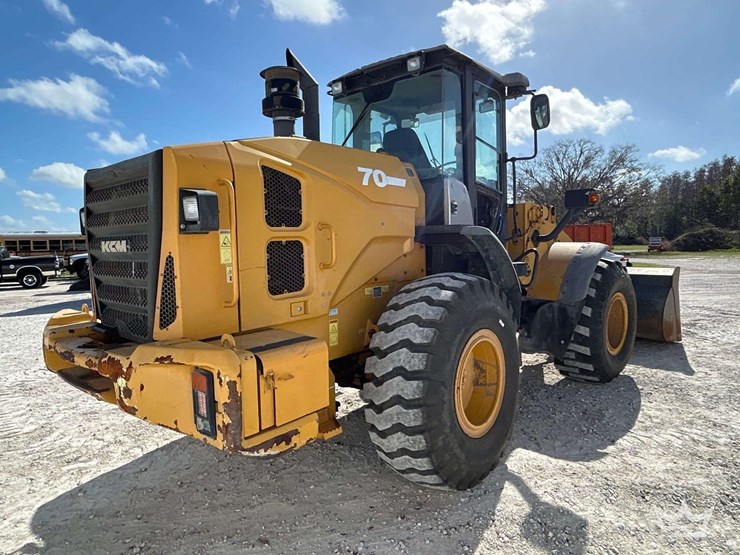 2014-kawasaki-70z7-image-3