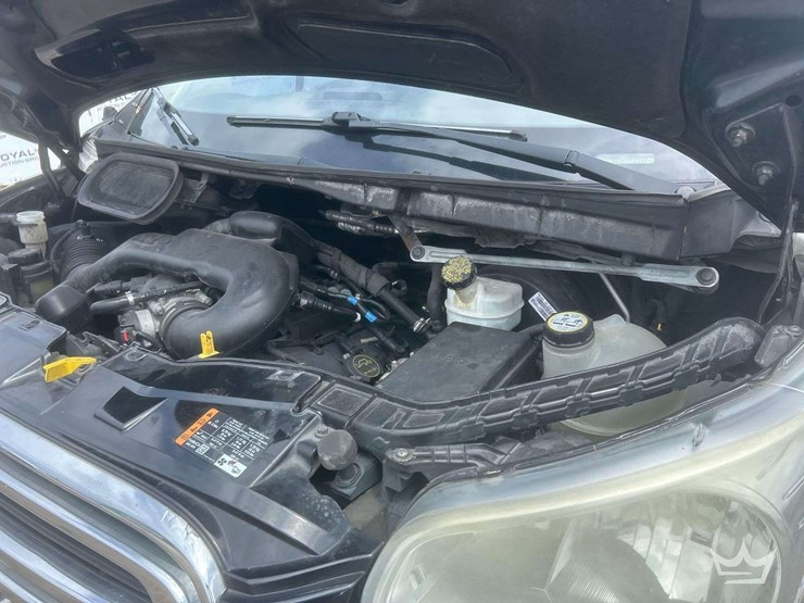 2015-ford-transit-image-8