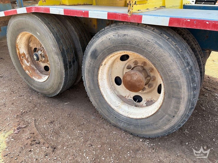 2007-peterbilt-379-image-28