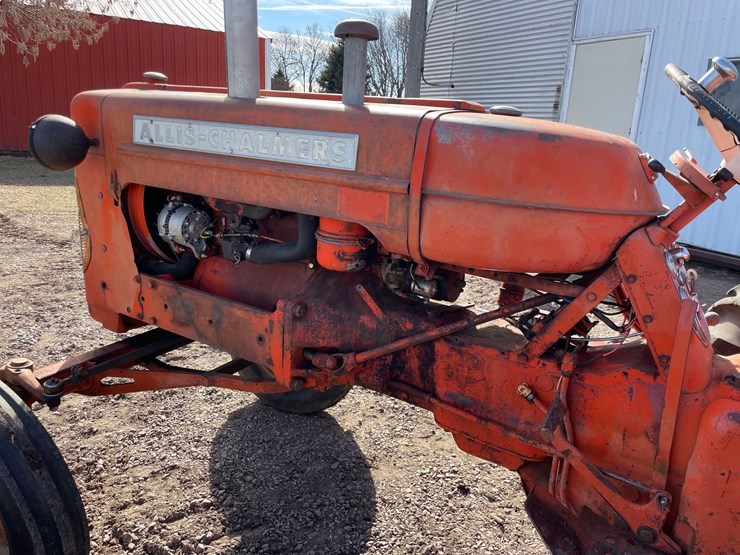 allis-chalmers-d15-2wd-tractor-image-18