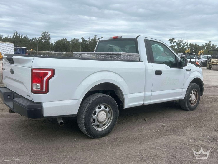 2015-ford-f150-image-3