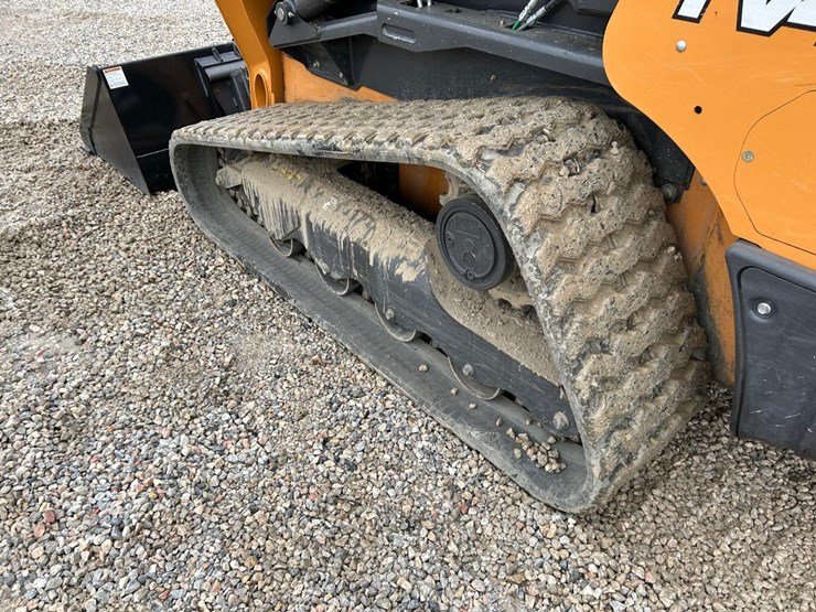 2024-case-tv450b-image-17