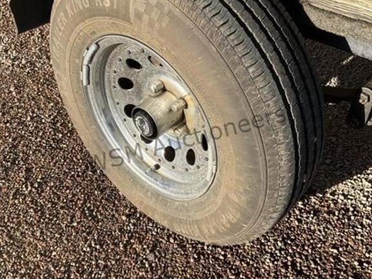 2002-competitive-trailer-w/-23ft-boat-image-9