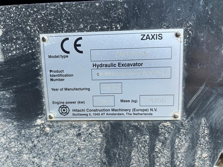 hitachi-zx135us-6-image-34