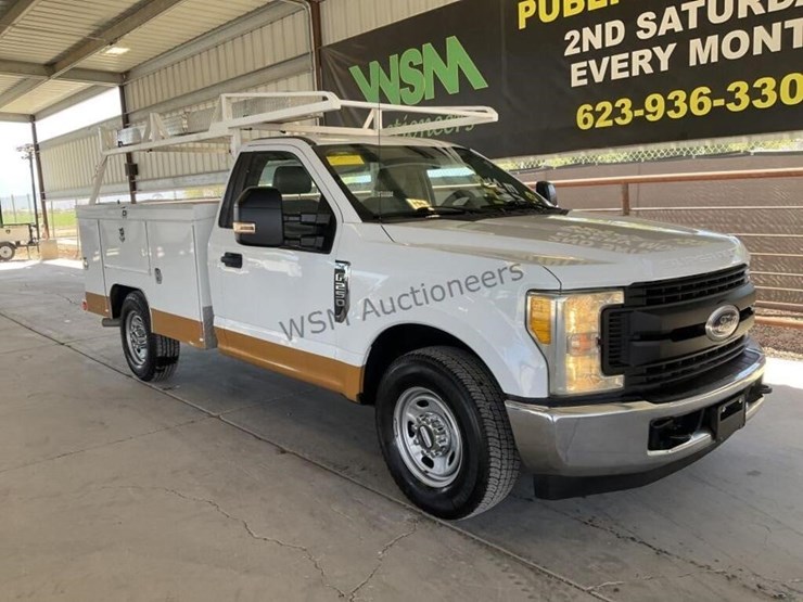 2017-ford-f250-image-2