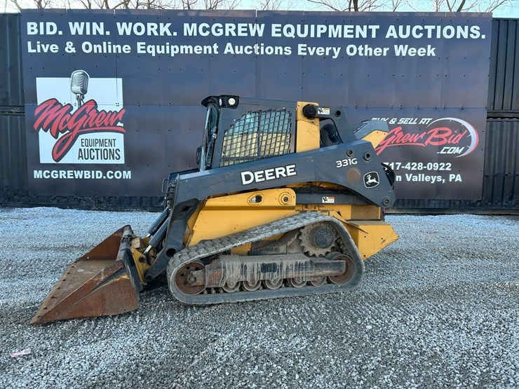 deere-331g-image-1