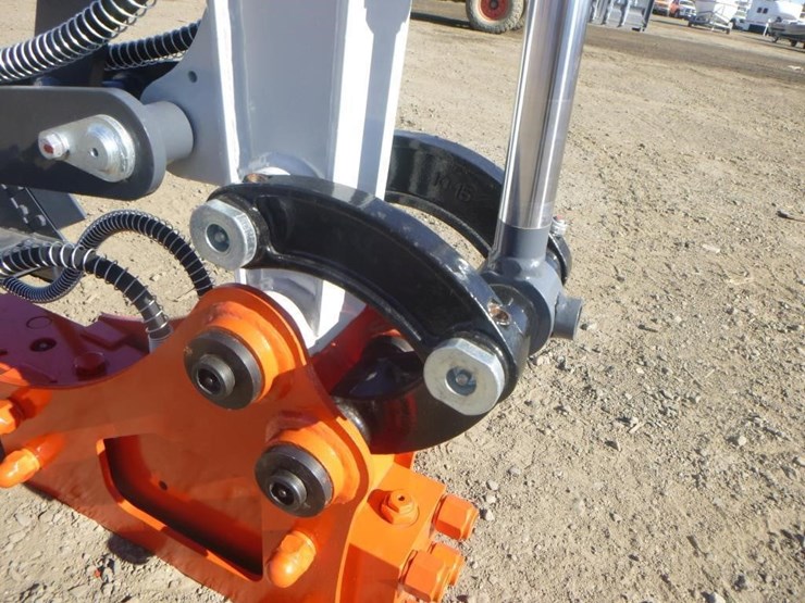 bttl-et12m-6-hydraulic-excavator-image-12