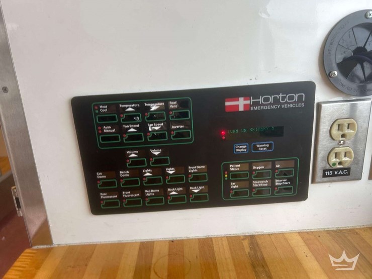 2006-international-durastar-4400-image-32