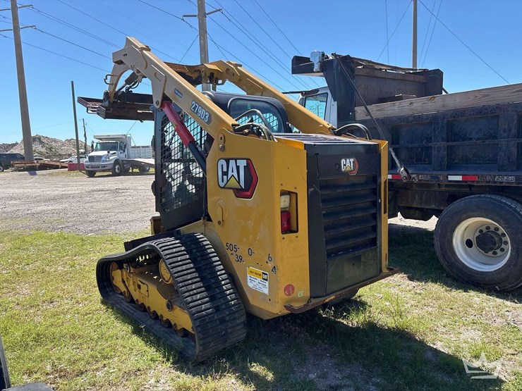 2021-caterpillar-279d3-image-5