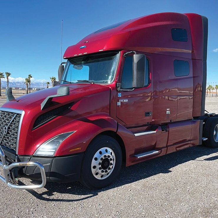 2020 VOLVO VNL 760