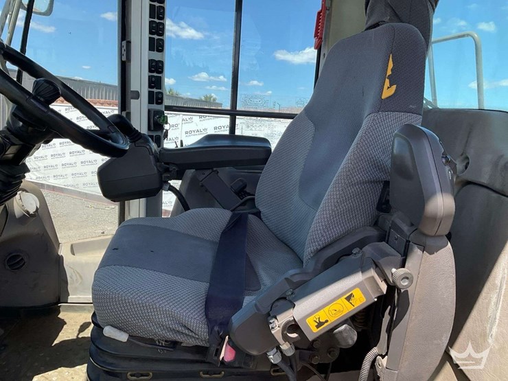 2015-volvo-l110h-image-6