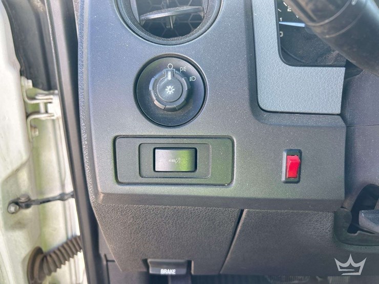 2011-ford-f150-image-15