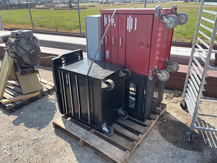 #8037-•-(1)-tray-rolling-cart-and-(1)-roll-around-craftsman-tool-box-image-2