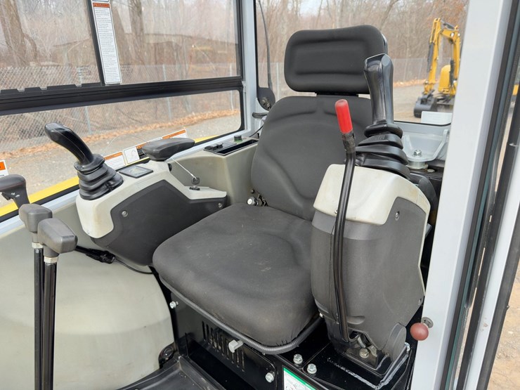 2021-wacker-neuson-ez28-image-28