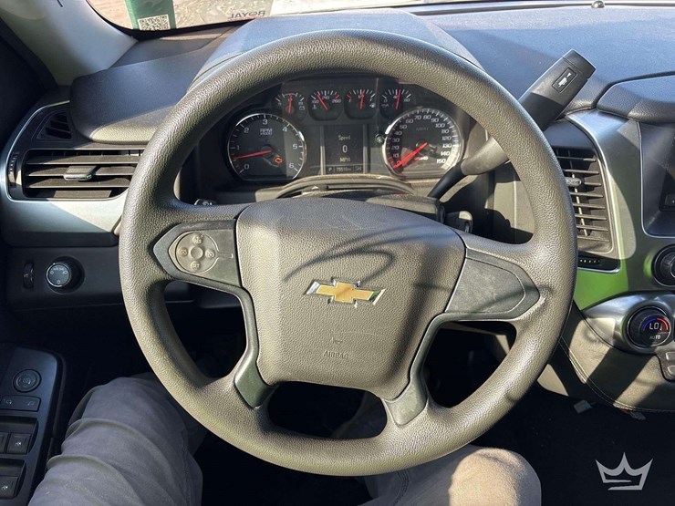 2017-chevrolet-tahoe-image-10